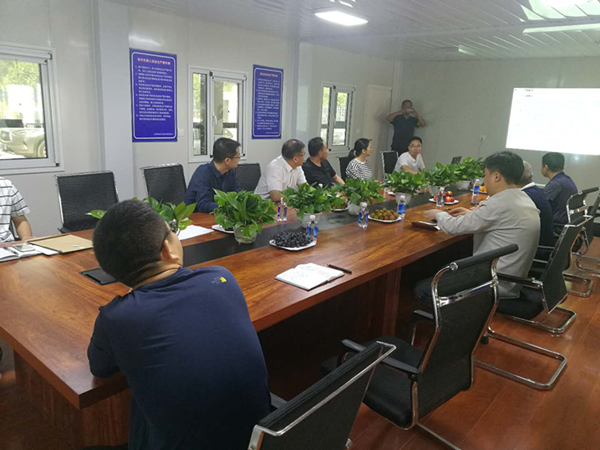 九州官方网站_九州(中国)
领导现场调研丽水路道路工程