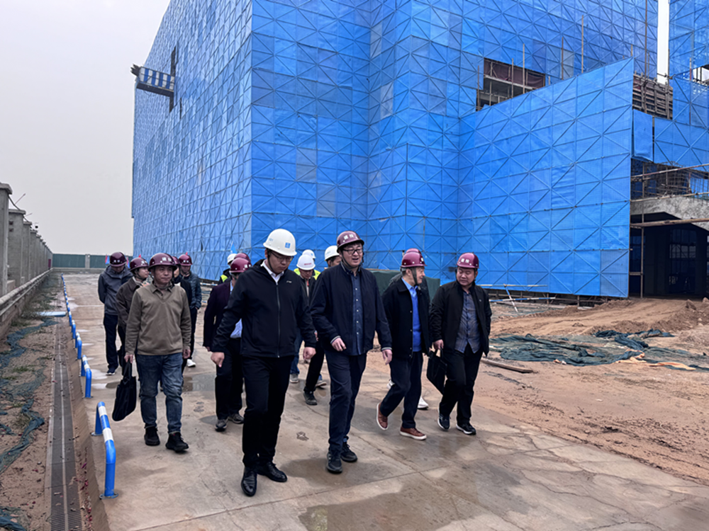 九州官方网站_九州(中国)
党委委员、纪委书记张炼带队调研六十七高项目建设